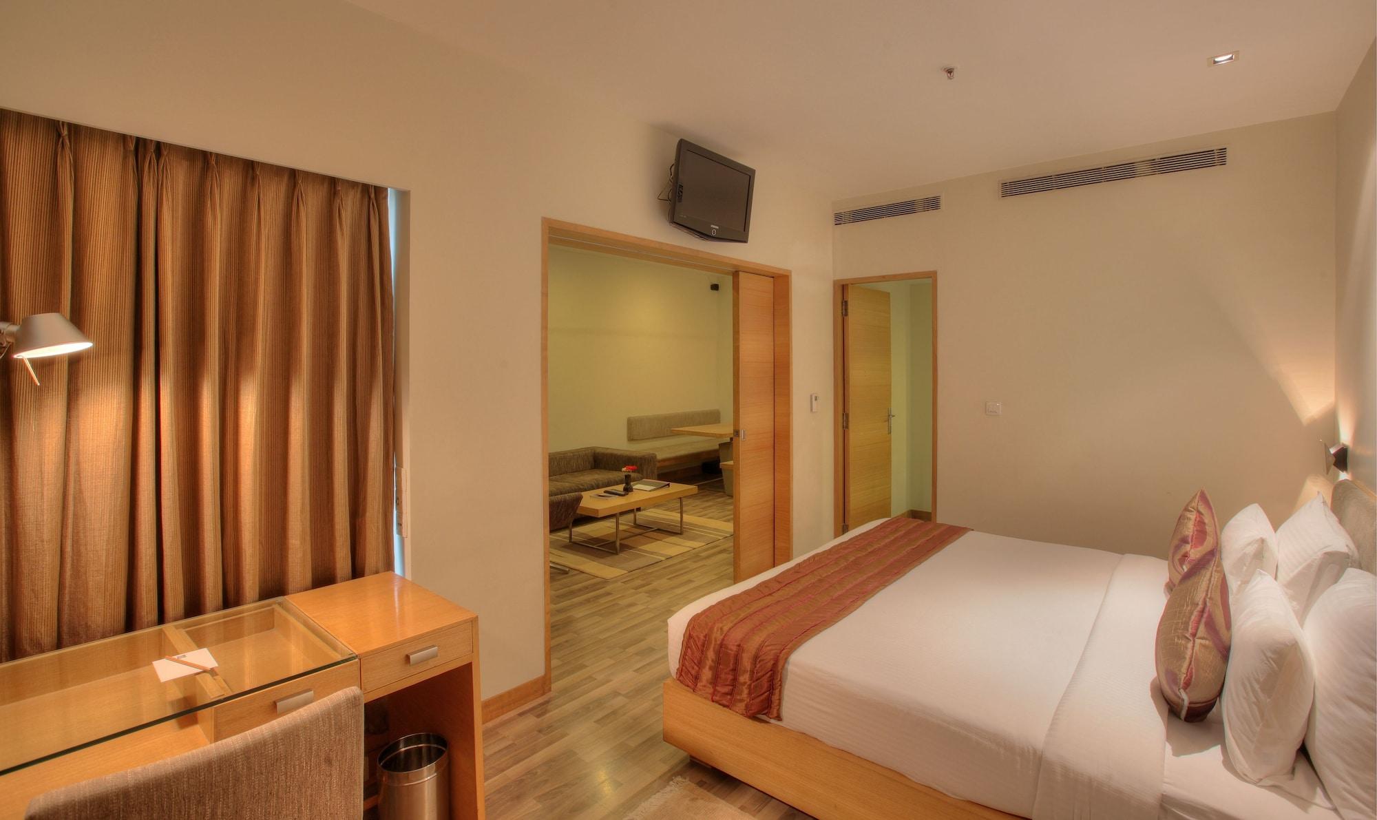 Hotel Parc Estique Пюн Екстериор снимка