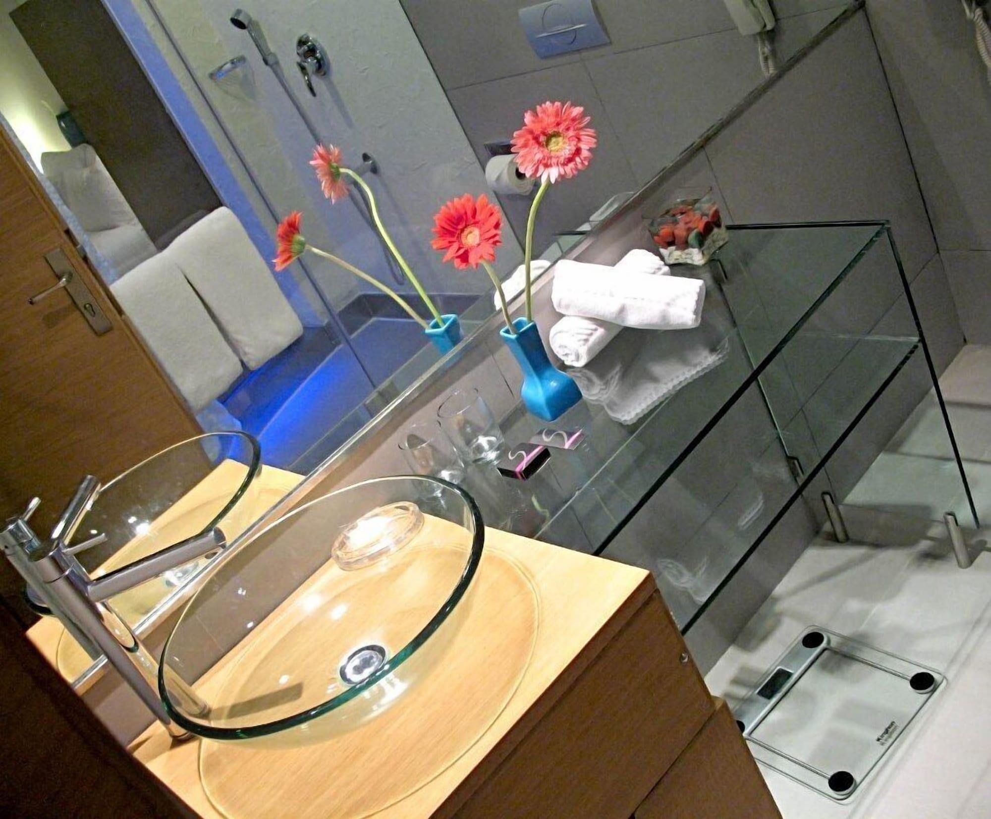 Hotel Parc Estique Пюн Екстериор снимка