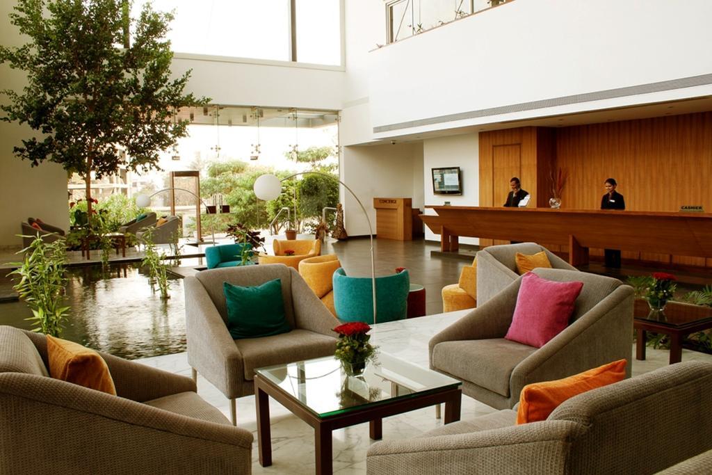 Hotel Parc Estique Пюн Екстериор снимка
